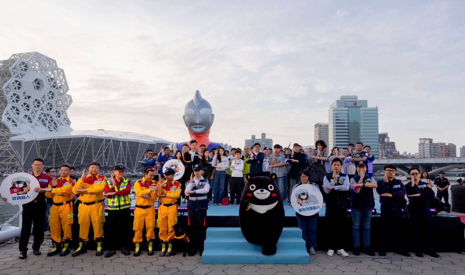 2026高雄冬日遊樂園突破731萬人次 創逾126億觀光產值 2026高雄冬日遊樂園突破731萬人次 創逾126億觀光產值