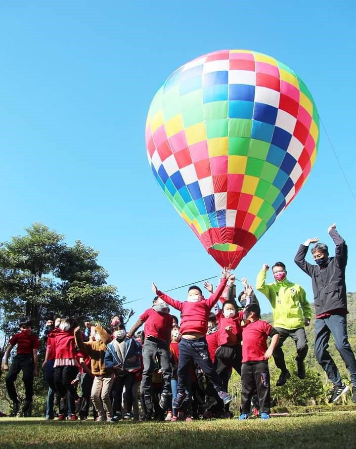 「春分新埤－熱氣球嘉年華」3月21、22日登場 屏縣府邀鄉親走進熱氣球 體驗春日戶外樂趣