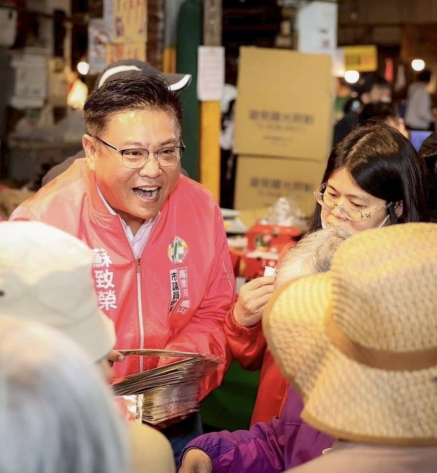 不是變貴,是買不到!塑膠袋缺貨衝擊攤商生計 蘇致榮:要求政府立即介入穩定供應 不是變貴,是買不到!塑膠袋缺貨衝擊攤商生計 蘇致榮:要求政府立即介入穩定供應