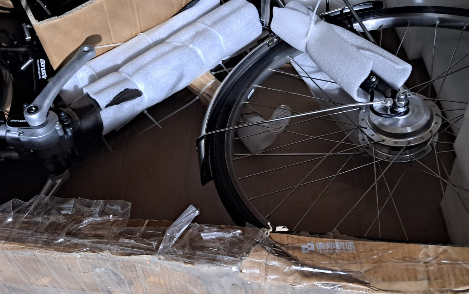 高雄關辦理私貨及逾期貨標售，歡迎踴躍投標