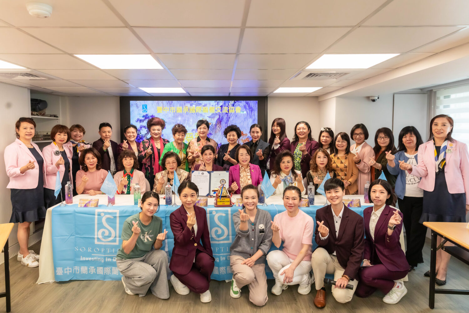 蘭承國際蘭馨交流協會授證典禮圓滿舉行 凝聚女性力量　開啟國際交流新篇章