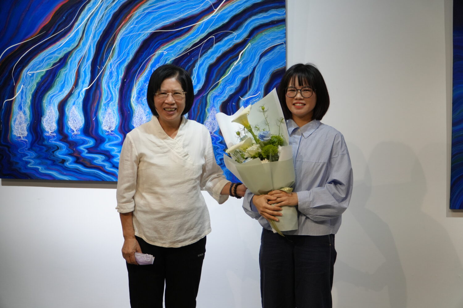 正修科大開學首展「樹河」胡采炘個展登場 45件作品呈現覺知與療癒的藝術旅程