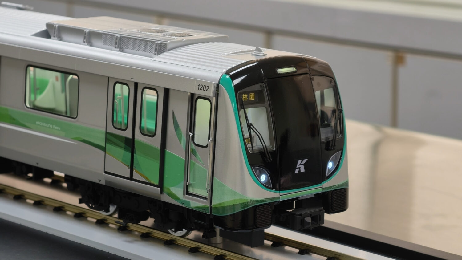 高雄捷運紅線延伸線新列車設計 模型公開展示 高雄捷運紅線延伸線新列車設計 模型公開展示