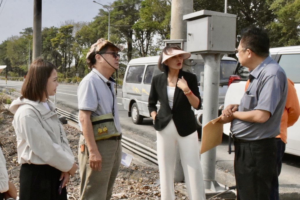 邱議瑩要求台糖台3線林園大道大規模砍伐 公開說明並提出復植方案 邱議瑩要求台糖台3線林園大道大規模砍伐 公開說明並提出復植方案