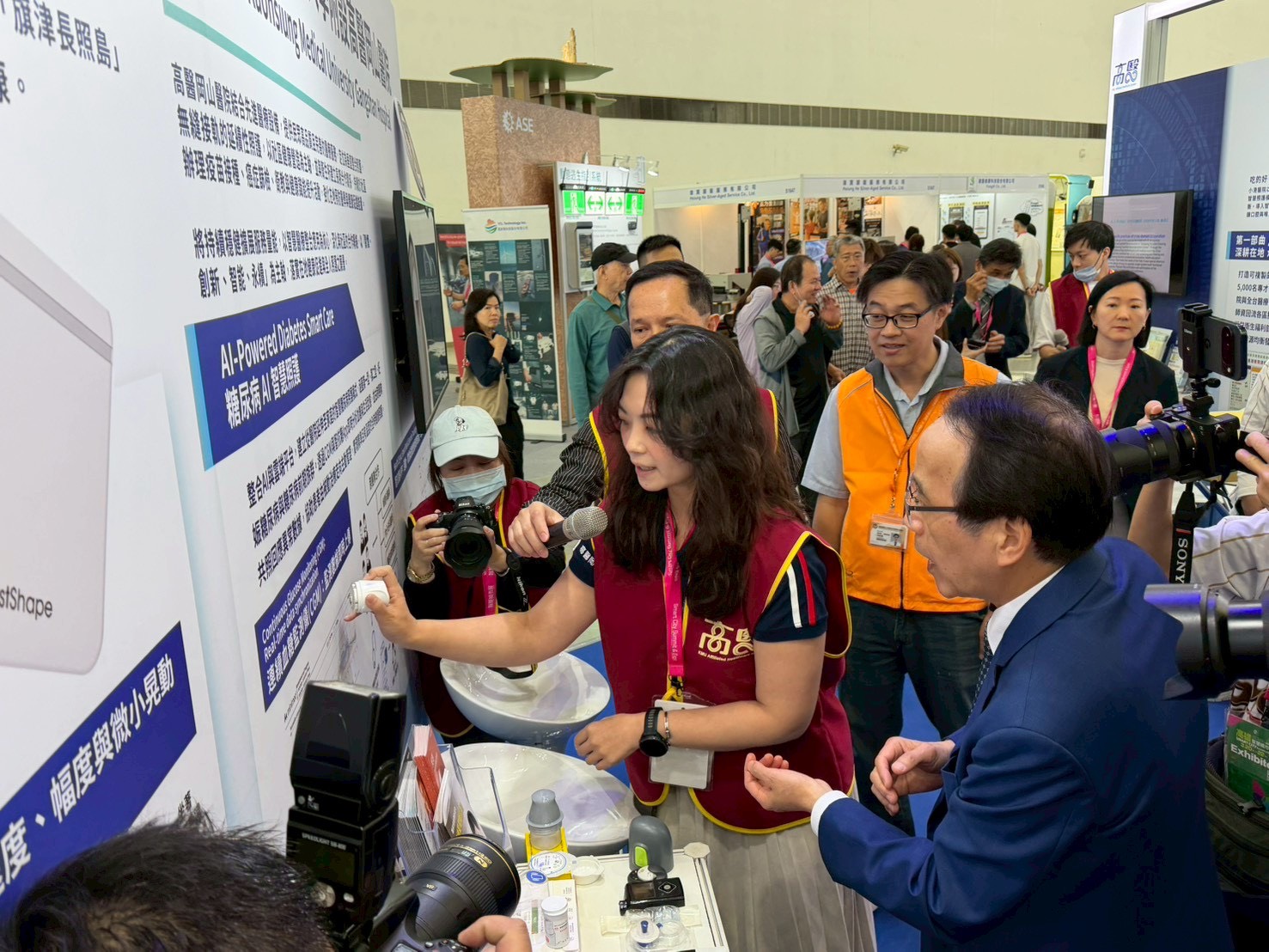 打造從醫院到居家的智慧糖尿病照護  2026智慧城市展：高醫岡山醫院揭「AI 控糖新視界」