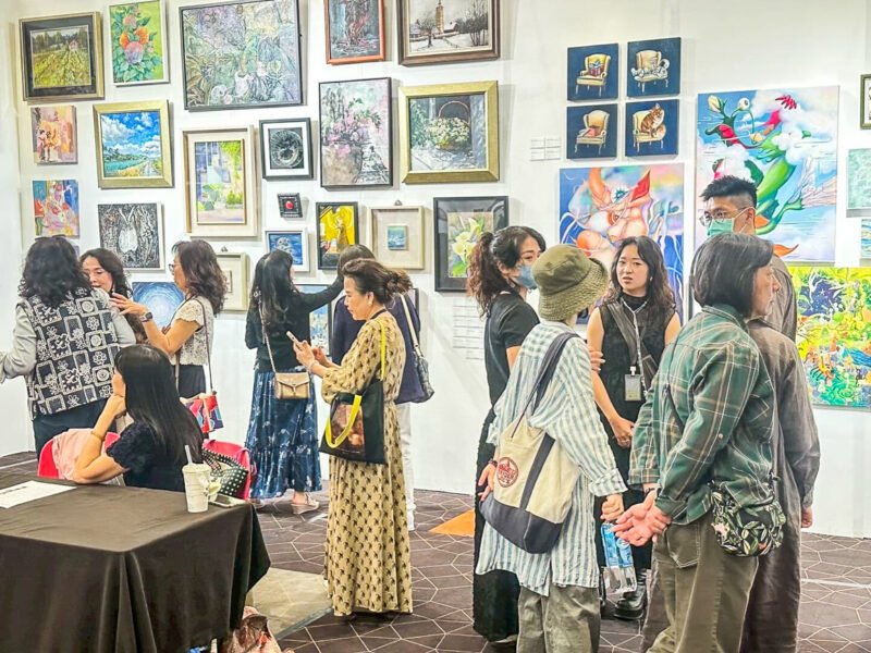 ▲《2026高雄藝術博覽會》開創藝術展演全新型態，打造更貼近大眾的觀展體驗。（圖/新光三越高雄左營店提供）