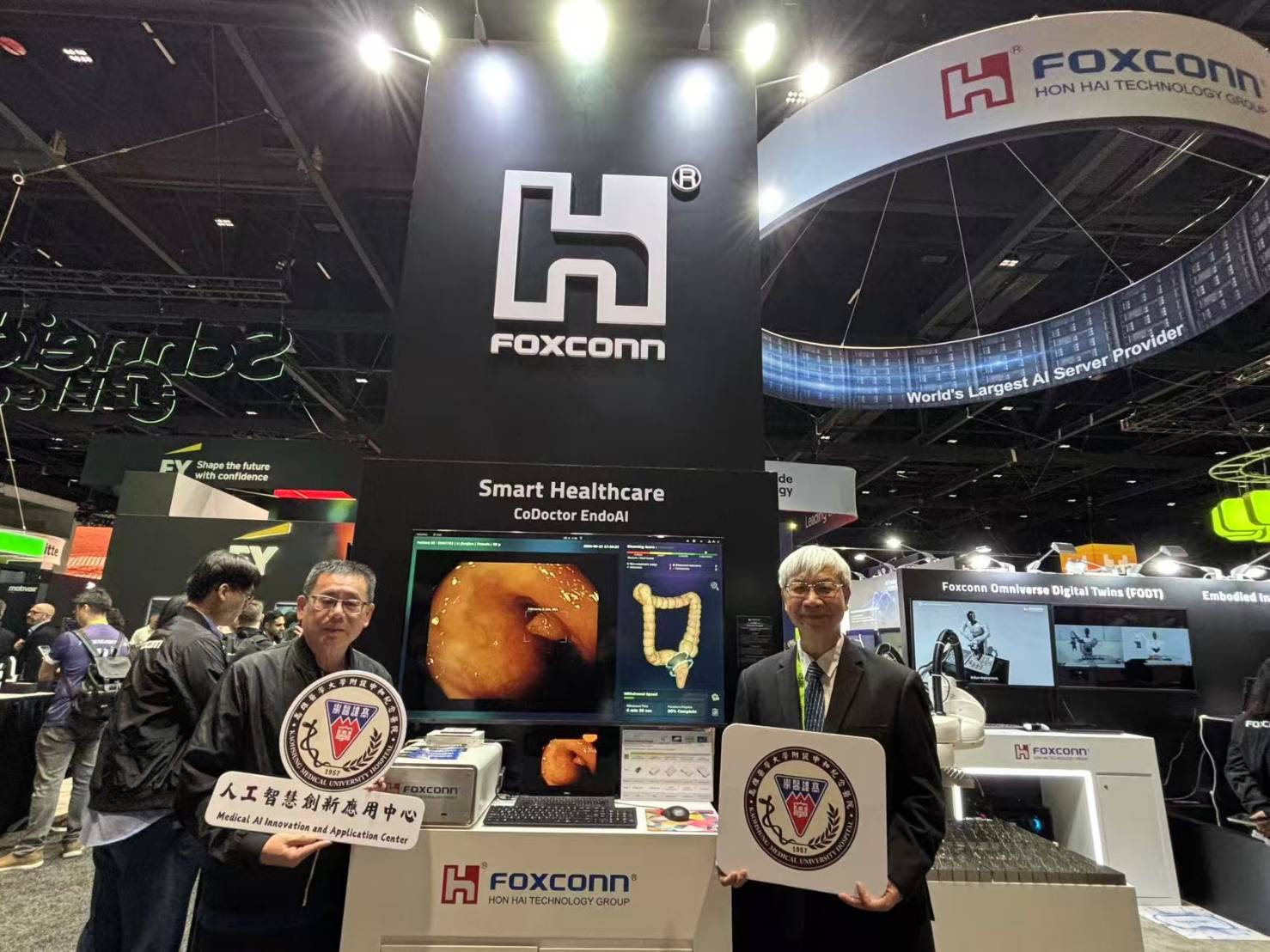 高醫聯合鴻海 發表全球首例 由 NVIDIA IGX Thor 驅動之大腸鏡 AI Agent