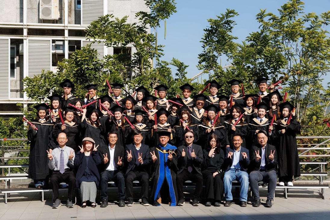 22到76歲共寫畢業篇章 樹科大最強進修班寫下終身學習傳奇