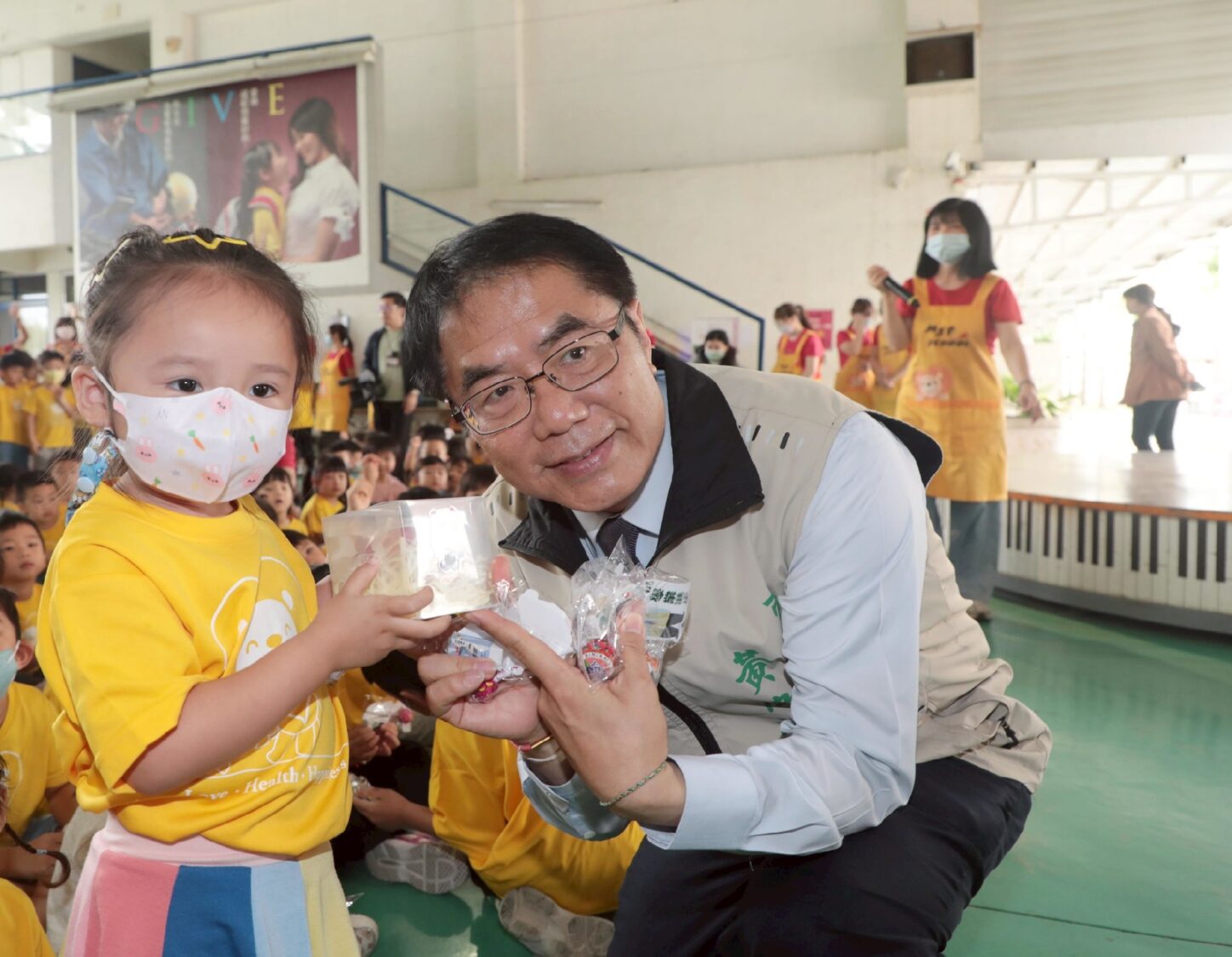 黃偉哲祝福台南市兒童快樂  持續打造優質育兒環境