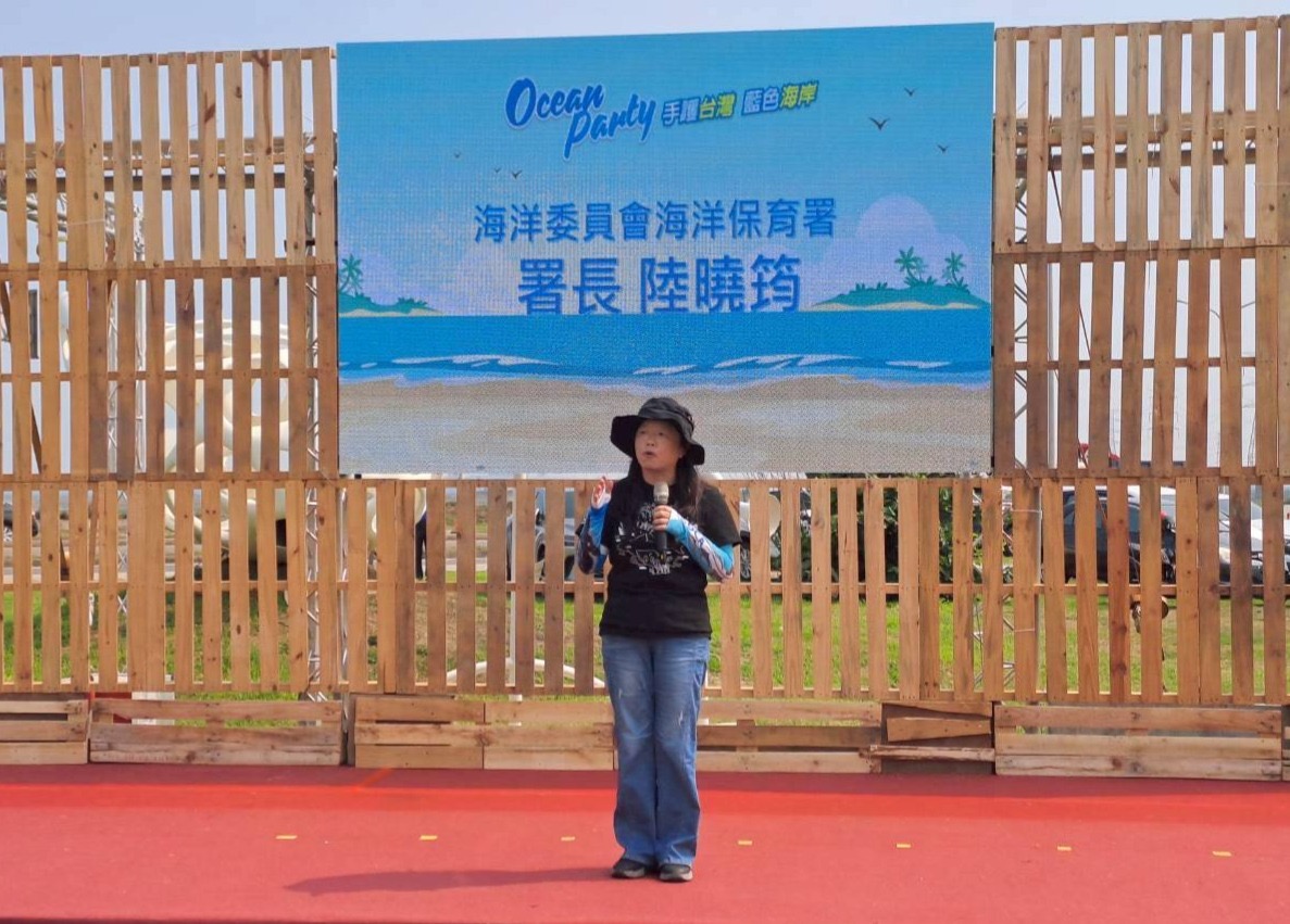 海保署聯手友達永續基金會 讓淨灘廢棄物變成「這小物」！