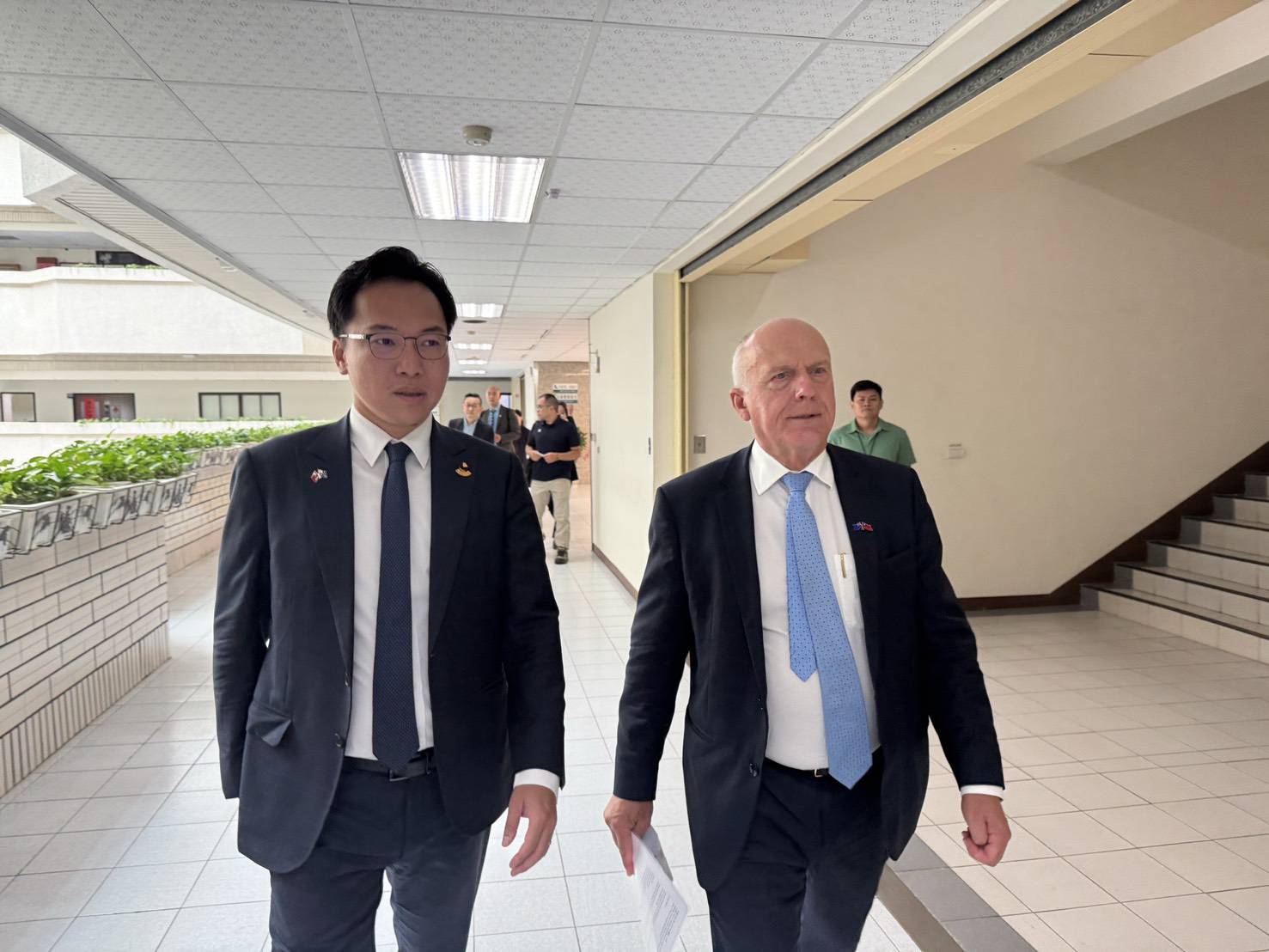 林智鴻議員牽線澳洲友台官員造訪高雄，盼「民主與科技」深化台澳關係
