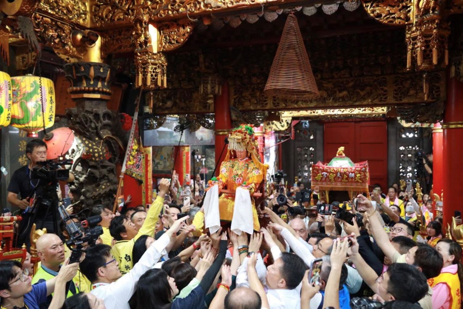 白沙屯媽祖回鑾安座  萬年香火福蔭大地