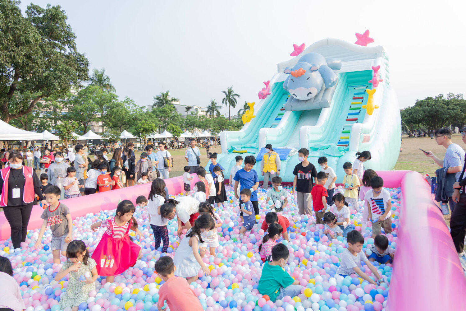 「童遊屏東 幸福同行」盛大啟動  千禧公園變身夢幻遊樂園