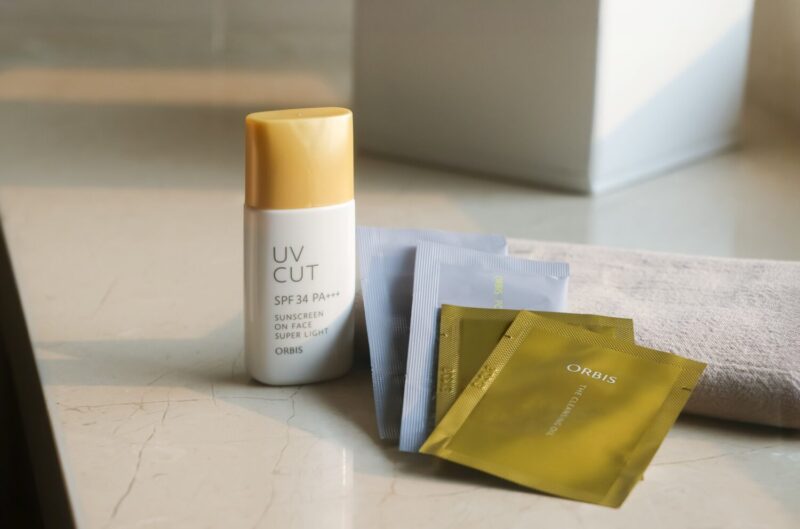 ▲和逸飯店高雄中山館即日起至6月30日規劃「夏日煥采假期」住房專案，入住即贈日本保養品牌ORBIS明星商品，專案優惠房價每晚3,300元起。（圖/和逸飯店高雄中山館提供）
