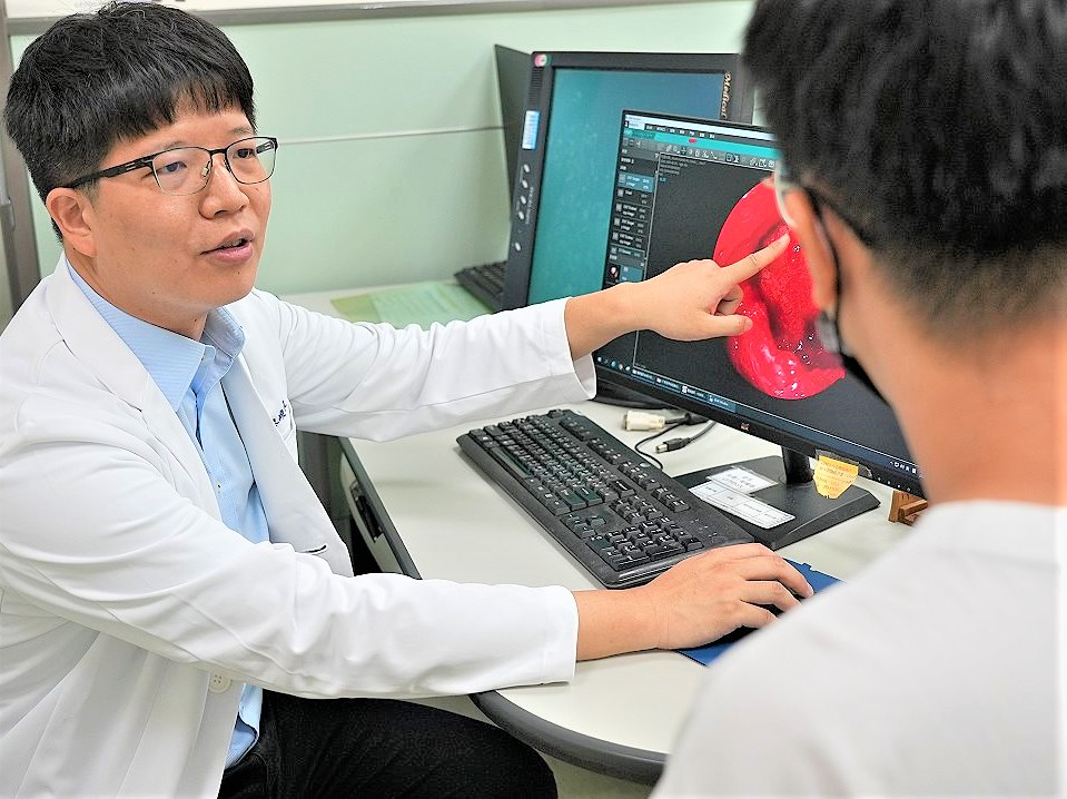 感冒變慢性鼻竇炎　微創手術精準打通不留疤