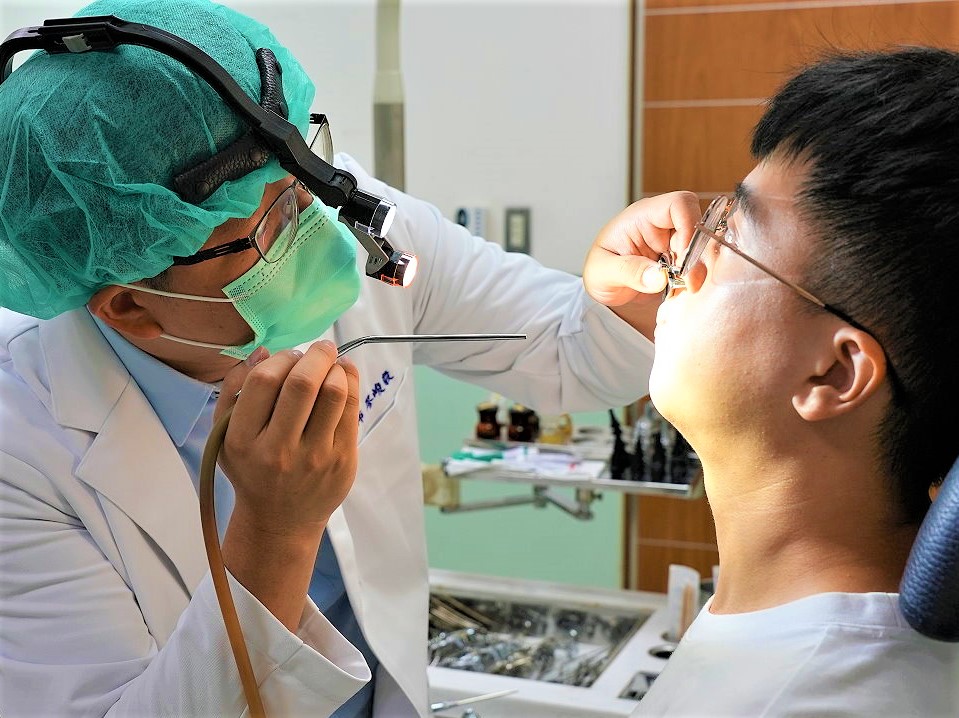 感冒變慢性鼻竇炎　微創手術精準打通不留疤