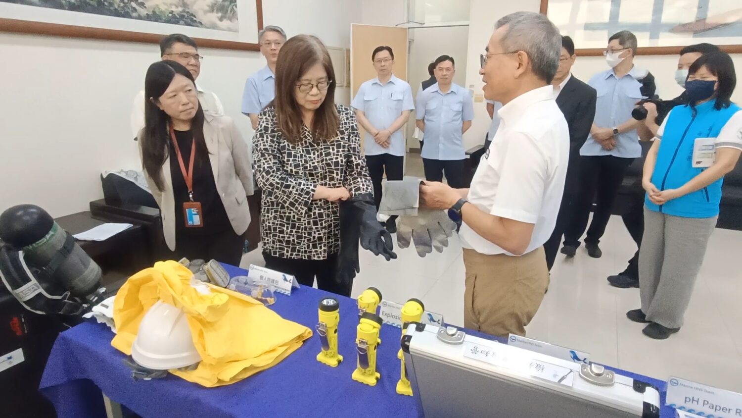 海保署「海上化學品污染應變人力養成訓練」開訓 管碧玲主委：強化海巡護海第一線防護力