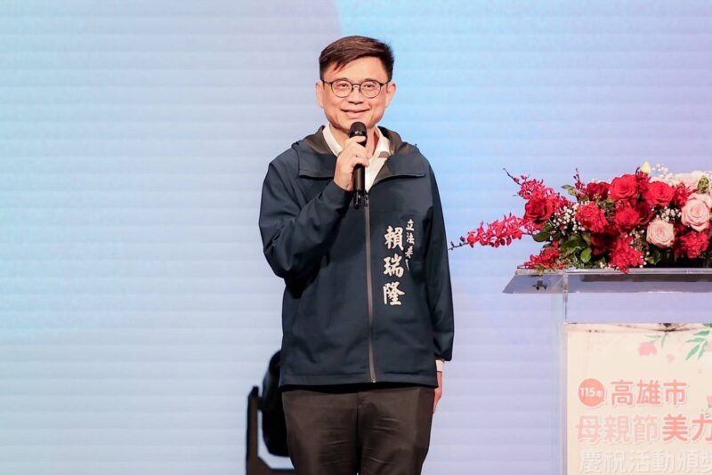賴瑞隆提出新育兒政策「每童延托60小時」  擴大托育與媽媽喘息空間