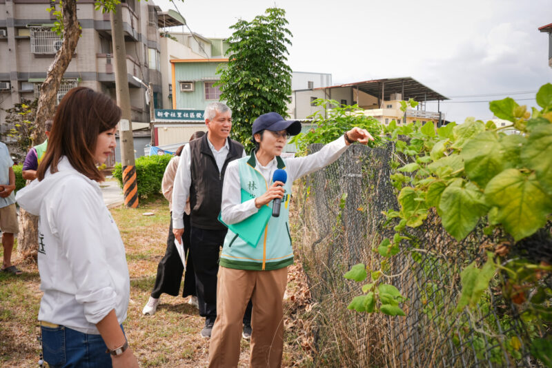 林岱樺聯手地方打造大寮安全「心」綠地 現勘大寮會社里公園 爭取修繕金到位 拚8月底前完工