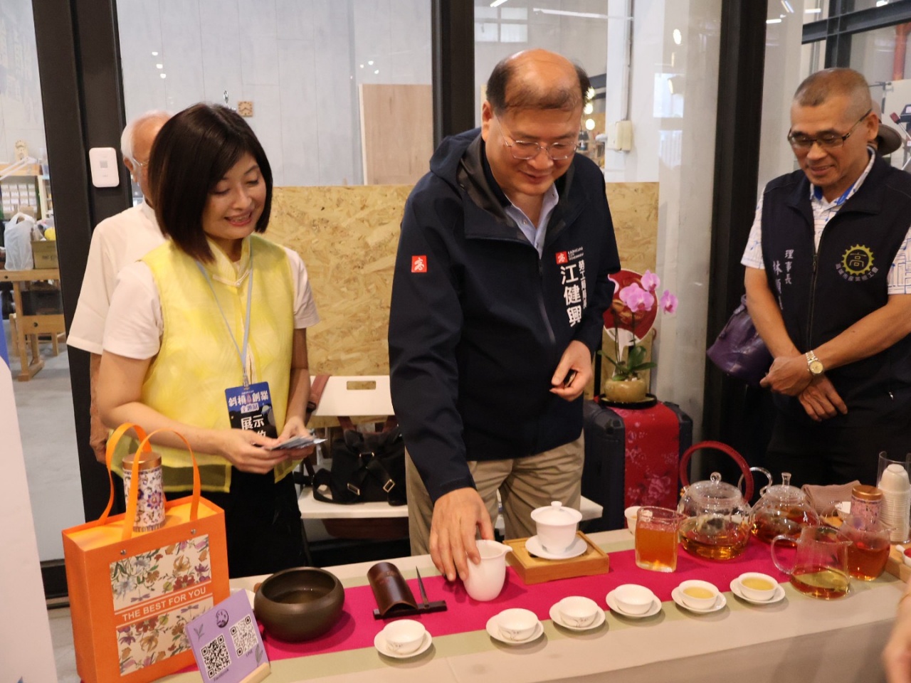 高雄勞工大學主題展 盡展斜槓與創業風采 終身學習邁向閃耀人生