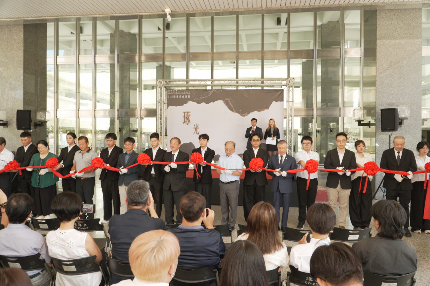 從青春設計節奪冠到畢展開幕 正修科大建築系《琢光》大放異彩