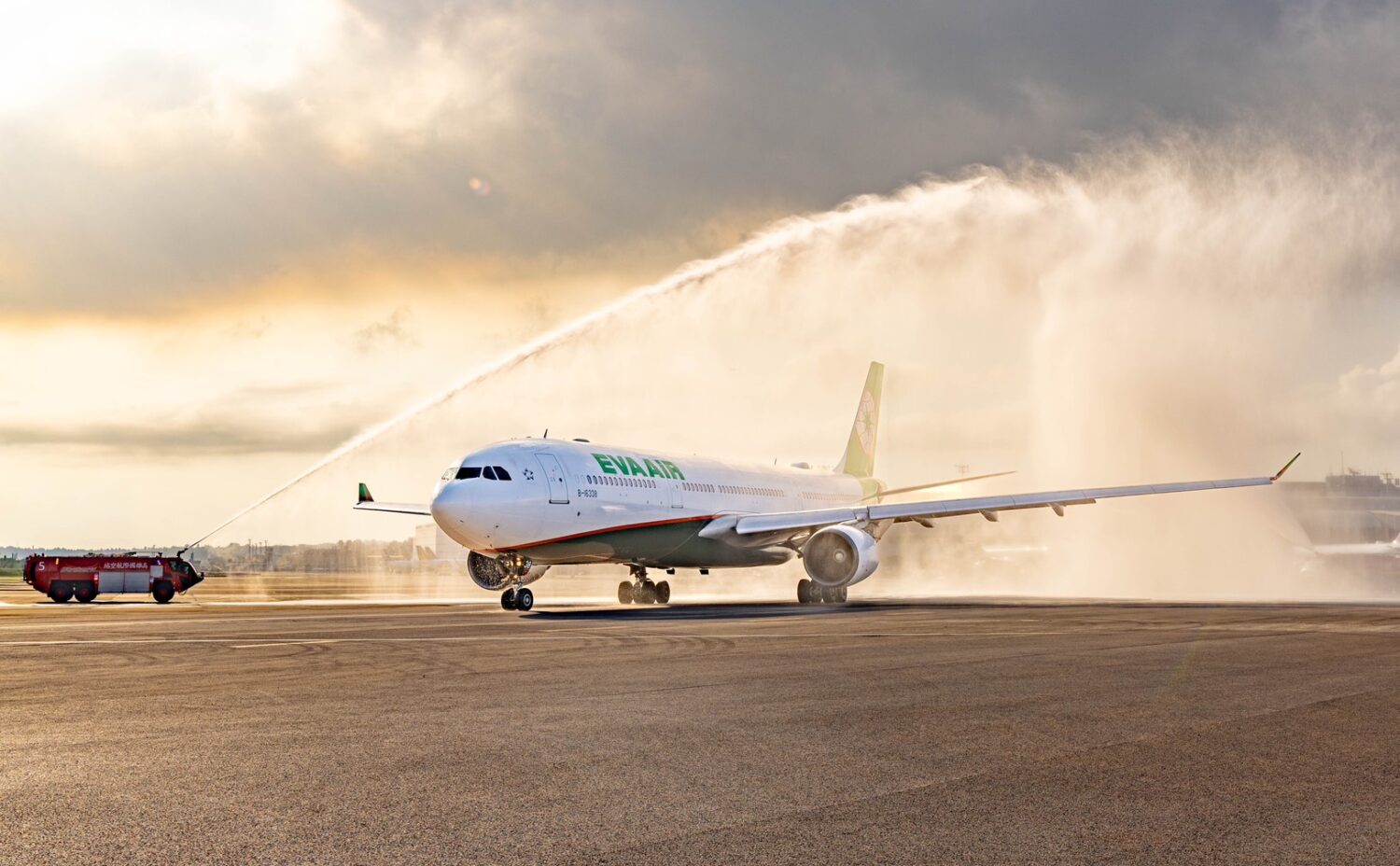 放大機型 舒適隨行 滿足南部旅客的需求 長榮航空5月20日A330-300廣體客機 高雄首航東京