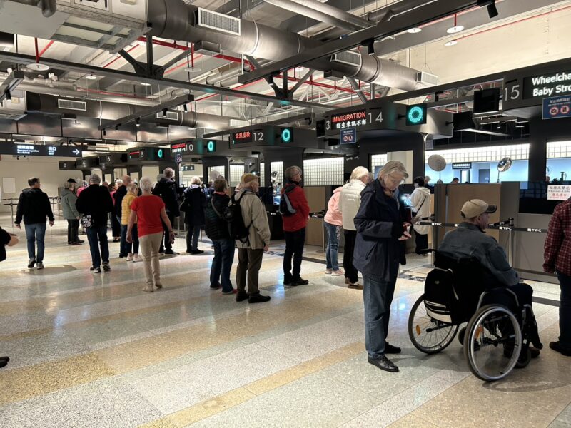 助攻國際郵輪旅客來臺觀光再衝高峰 移民署優化港口通關4措施