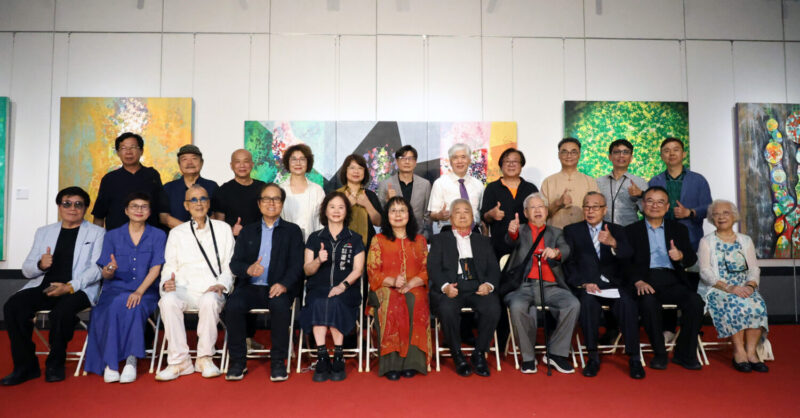 鐘有輝傘壽創作展登場　200件作品展現生命能量與自然哲思