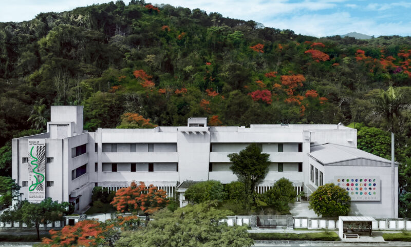 ▲旅人前往 ALIEN Art Centre 金馬賓館當代美術館漫遊之餘，亦可探索鄰近港城山海風景。（圖/然一酒店提供）