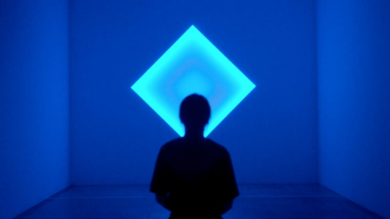 ▲由金馬賓館當代美術館策展團隊ALIEN MODE策劃引進，美國藝術家詹姆斯・特瑞爾。（圖/然一酒店提供）