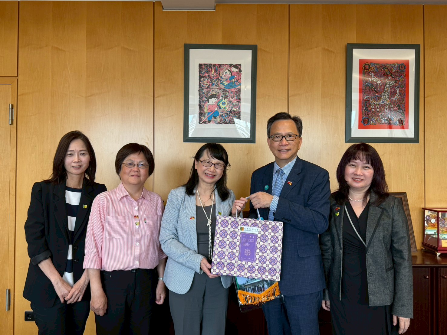 文藻校長莊慧玲率團訪德交流 推動半導體華語教育