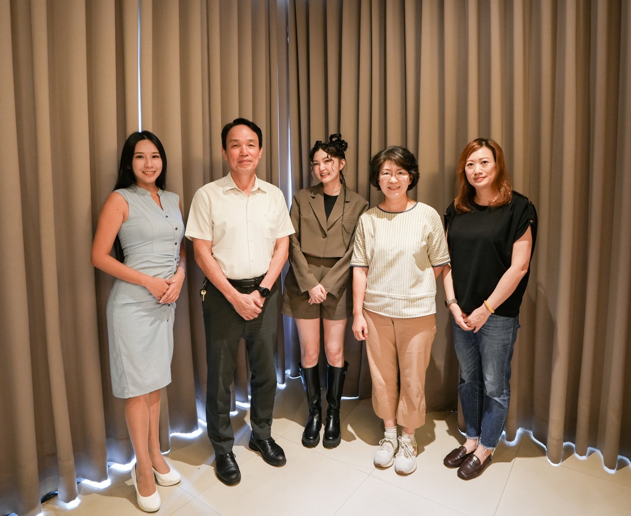 人生只有一次我要活得淋漓盡致 高市勞工局職人講座帶領顯化理想人生