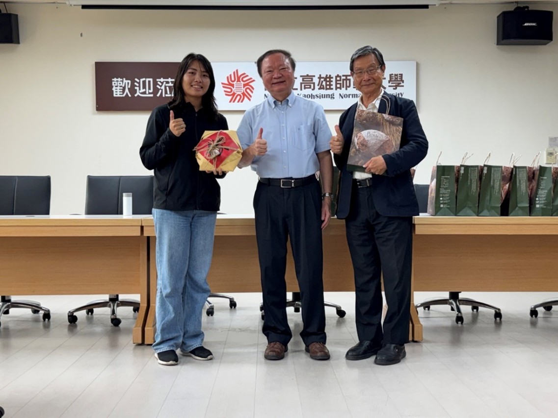 高師大健兒全大運摘4金6銀、手球封后！ 帕莎蒂娜董事長贈送「冠軍麵包」表揚