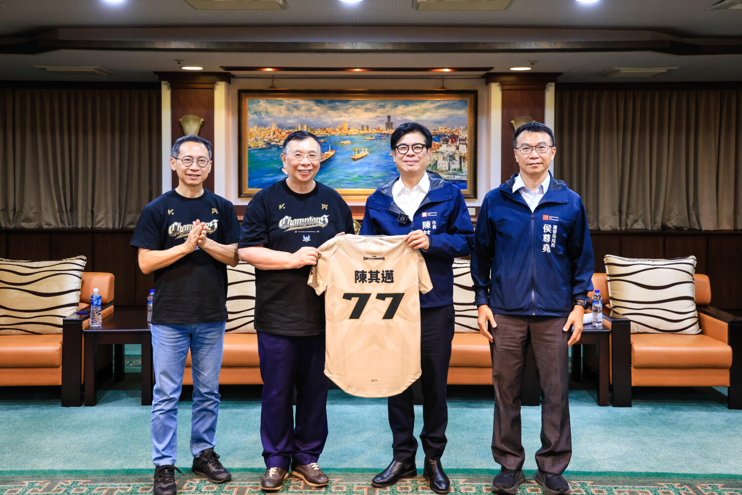台鋼天鷹TPVL元年封王 將總冠軍榮耀獻給高雄市