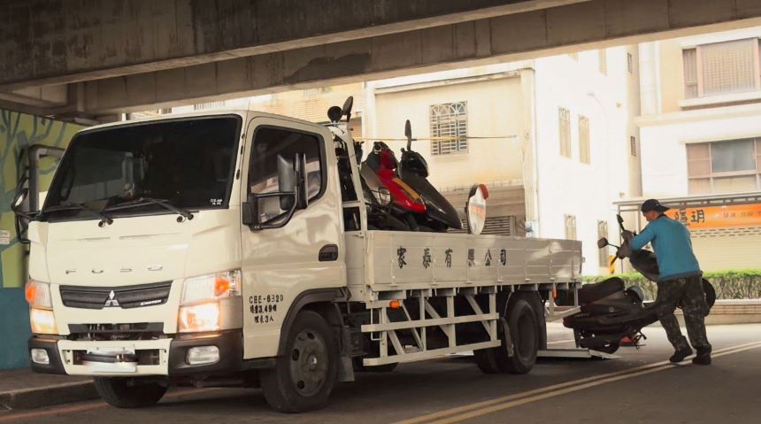 為免廢車衍生公安及髒亂問題 桃園訂法強制拖吊 為免廢車衍生公安及髒亂問題 桃園訂法強制拖吊