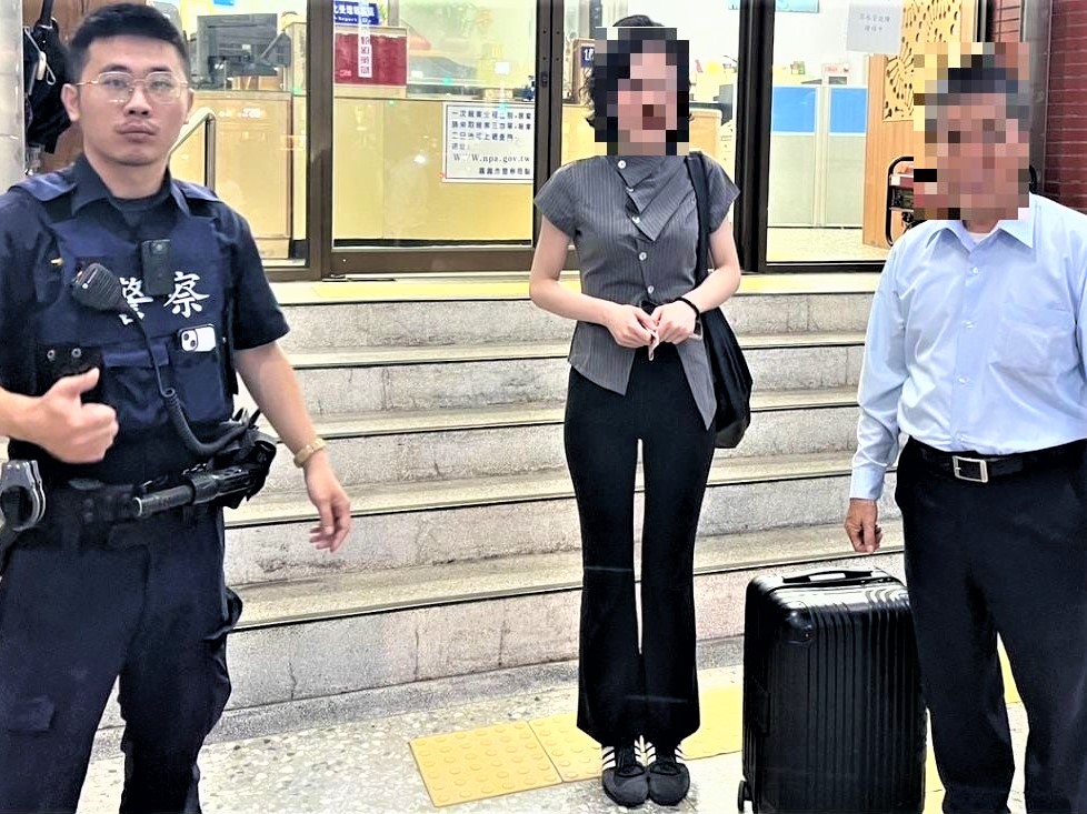 搭車遺失行李  南門警半小時鎖定車號尋回