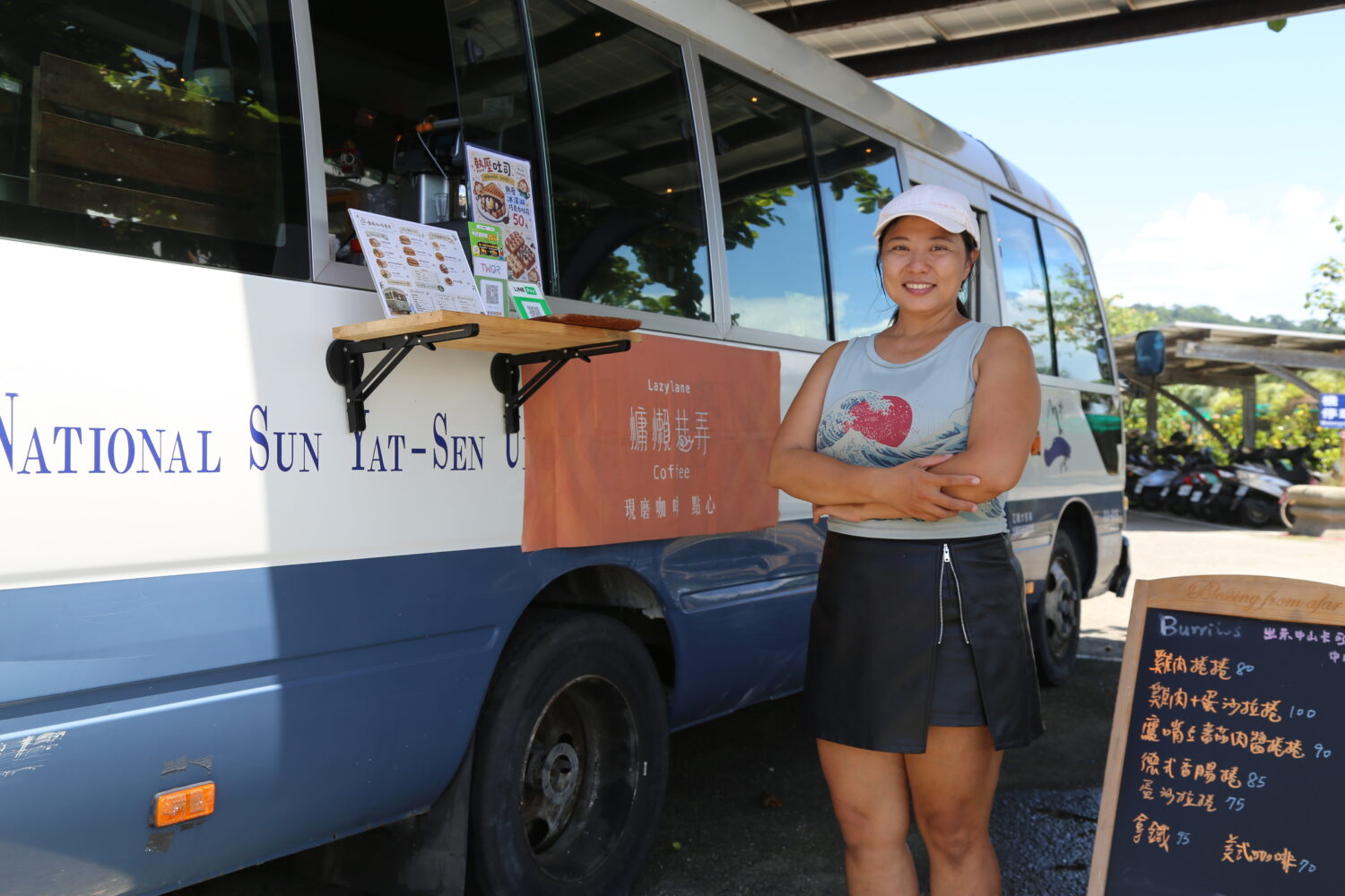 中山大學活化校產實踐永續 退役校車變身校園咖啡再出發