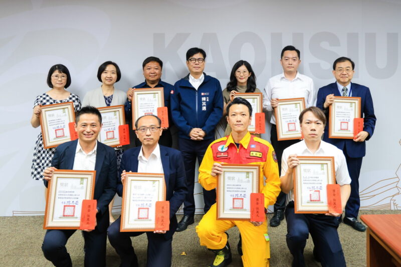 守護市民安全 陳其邁主持市政會議指示防颱、防詐、防毒、防疫行動