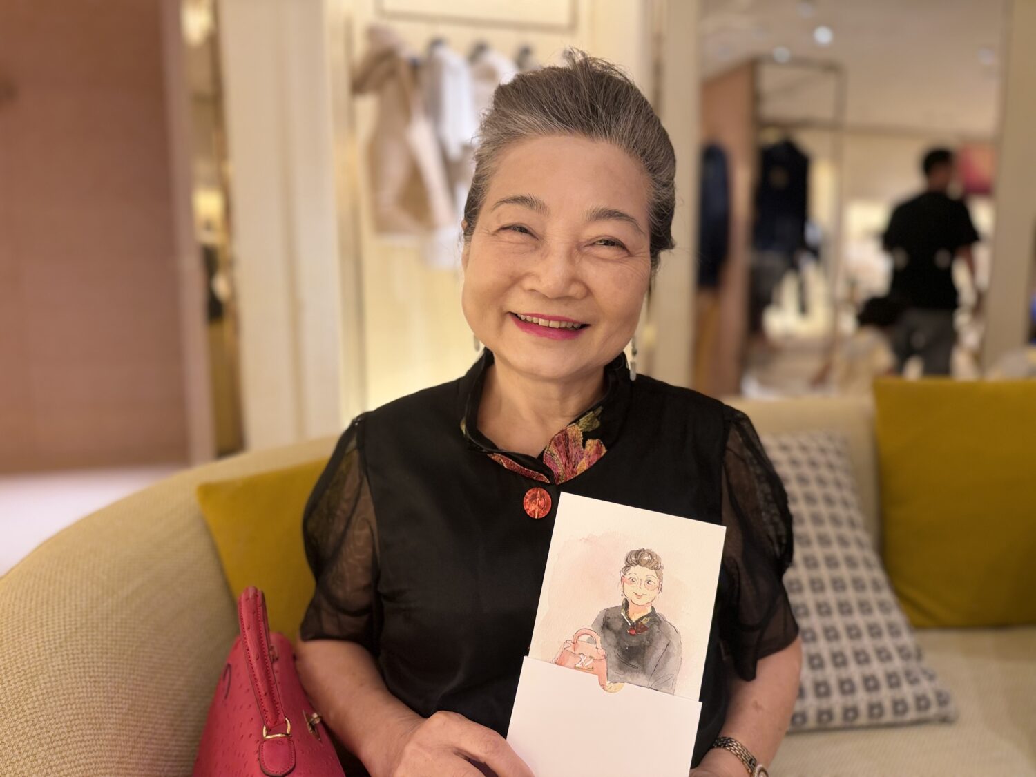 沐華國際美容資深講師鄭乃瑄終身學習不停歇 74歲高齡樹德科大畢業活出健康與自我