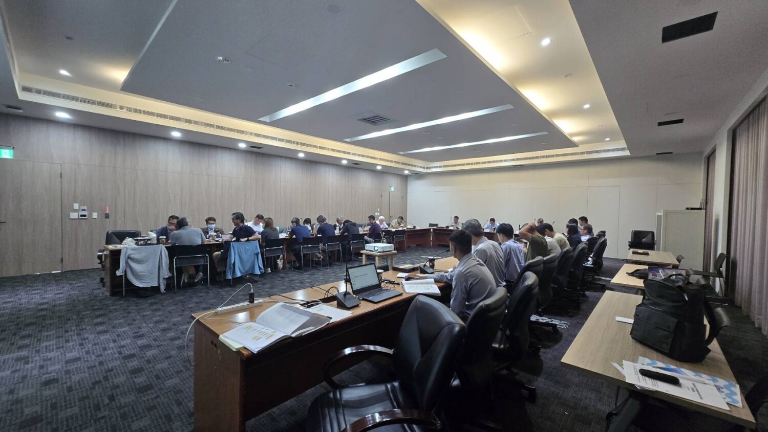 打造臺灣群港工安新標竿 臺灣港務公司首頒全生命週期「港區工程施工風險評估技術手冊」