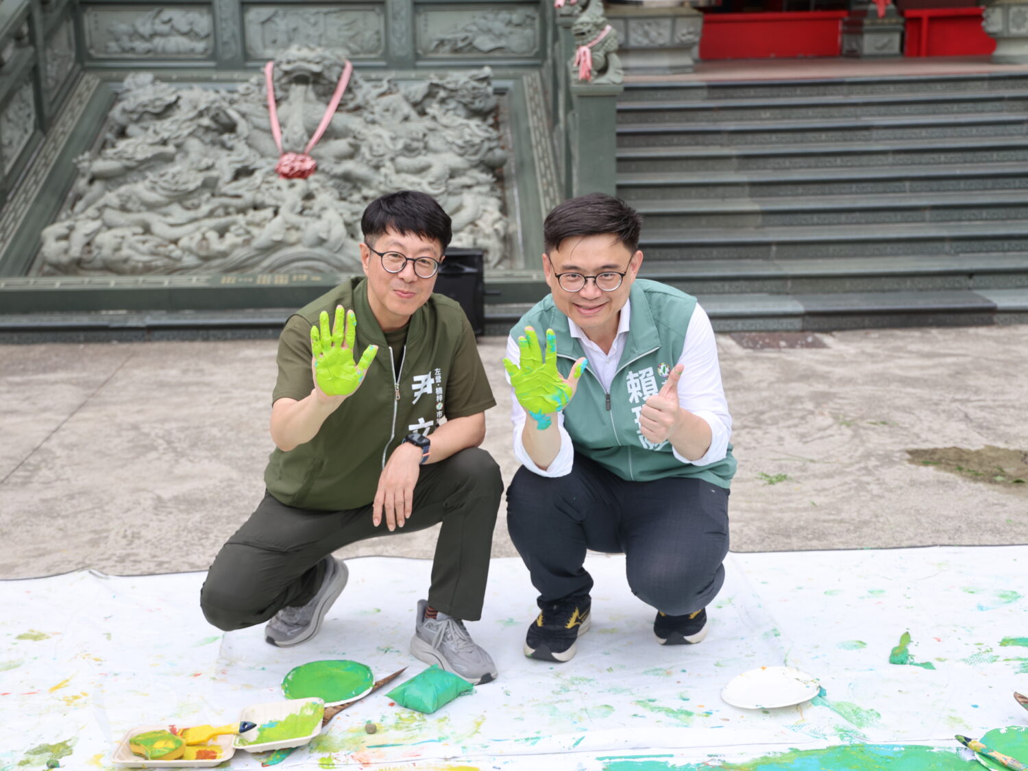 親子共繪走進左楠社區　尹立邀大小朋友用彩繪認識家鄉