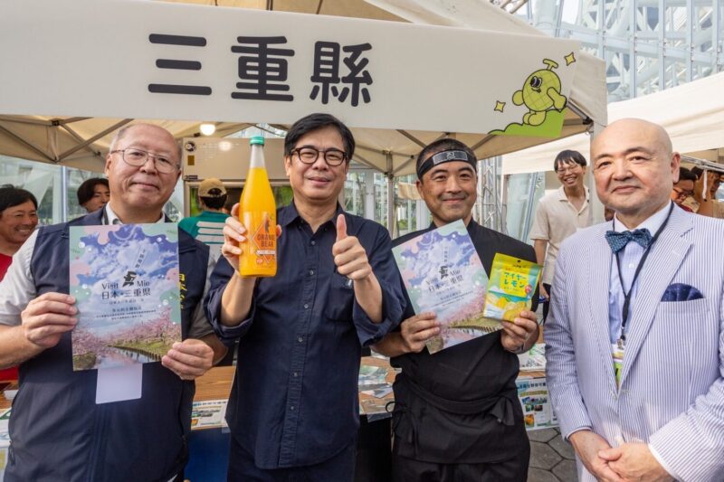 陳其邁出席台日大港水果祭 邀市民品嚐台日鮮果、響應熊本應援