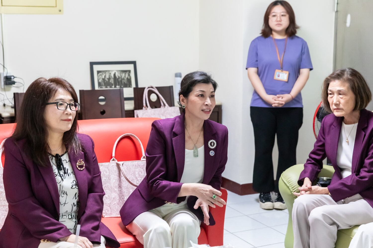 蔡佳欣凝聚女性公益力量 攜會友關懷撒瑪黎雅弱勢婦女 蔡佳欣凝聚女性公益力量 攜會友關懷撒瑪黎雅弱勢婦女