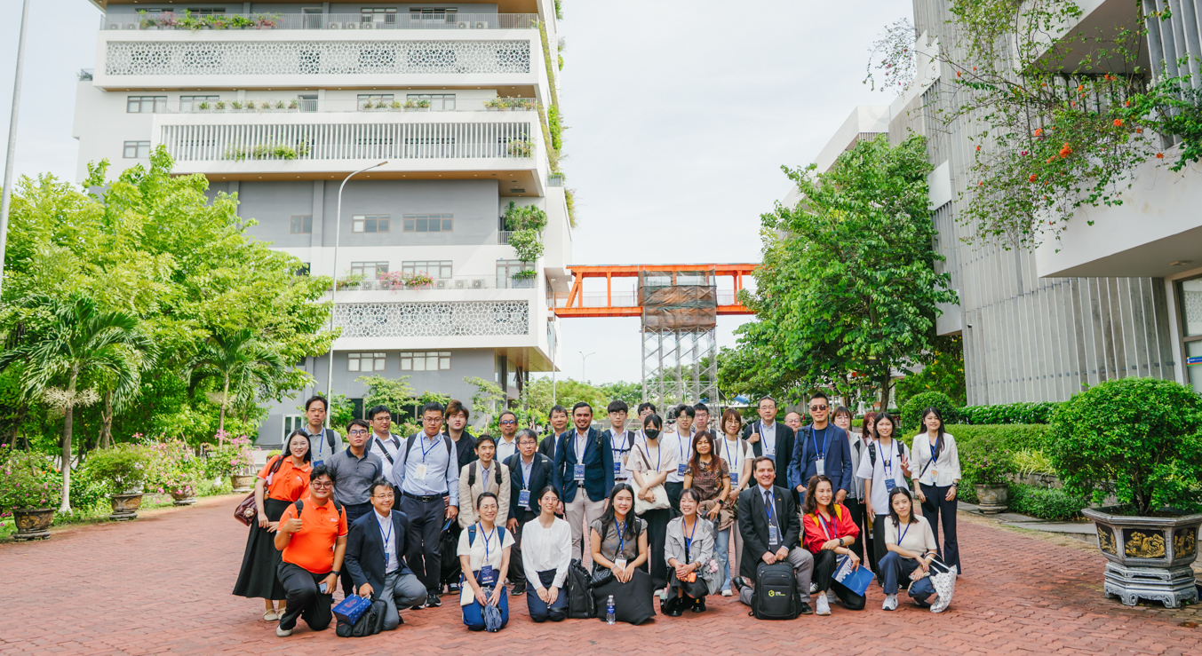▲高雄大學為深化國際交流與產學合作，日前赴越南交流串聯姊妹校，培育國際跨域人才。（圖/國立高雄大學提供）