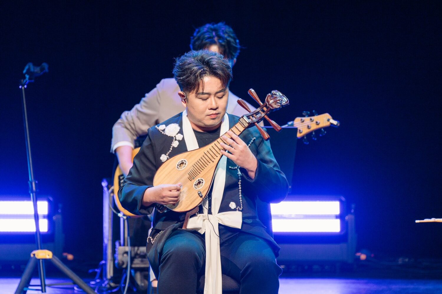 國際愛樂國樂團《拾年聲華》9月5日高雄市文化中心精彩演出　陳昭瑋主持兼柳琴協奏　打造國家級音樂盛宴
