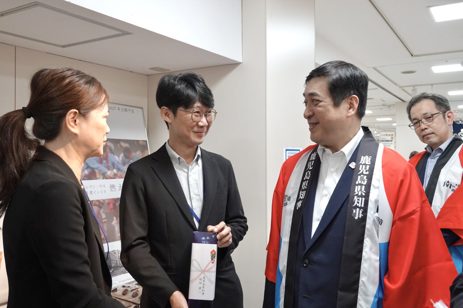 屏東赴日本鹿兒島推廣山海觀光魅力 塩田知事現身攤位相見歡