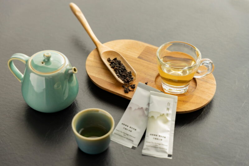 ▲高雄洲際酒店客房內皆備有台灣茶葉及茶具。（圖/高雄洲際酒店提供）