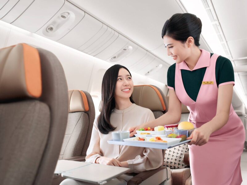 長榮航空囊括SKYTRAX 三項世界第一 連續11年榮獲五星級航空公司殊榮