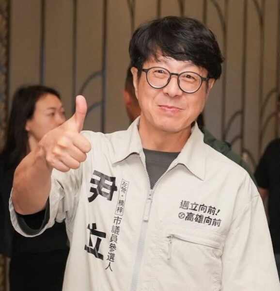 高雄市議員參選人尹立表示，柯志恩沒有勇氣還慢半拍 庇護工場棄單 柯志恩，妳還在假裝沒看到嗎？