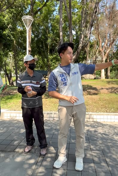 張騏晟報告大仁北路、大仁南路重鋪進度！